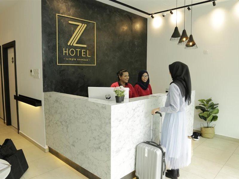 Z Hotel Ara Damansara, Lrt, Mall, Airport Петалинг Джая Екстериор снимка